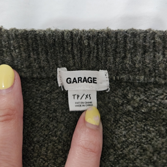 NWOT - Garage Forest Green Gray Sweater with Tie Up Sides - Picture 4 of 9